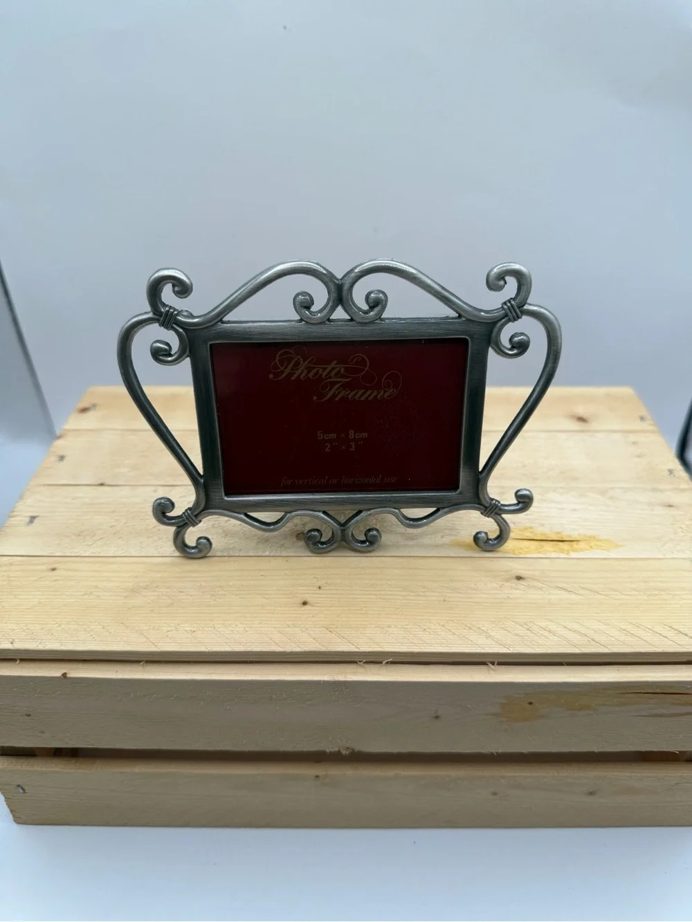 Vintage Ornate Pewter Tone 2x3 Metal Photo Frame with Box